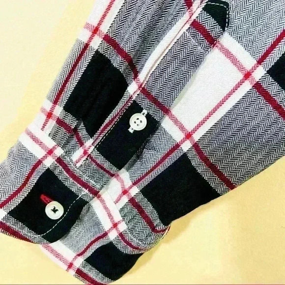 Talbots Snowflake Plaid Soft Button Down Rayon Lightweight Long Sleeve Top (LP) - Picture 11 of 16